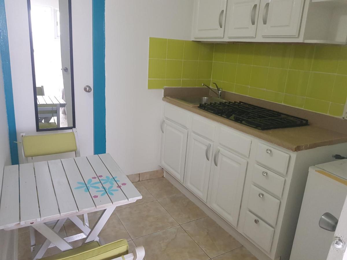 The Jazmine'S Apartment A Oranjestad Bagian luar foto